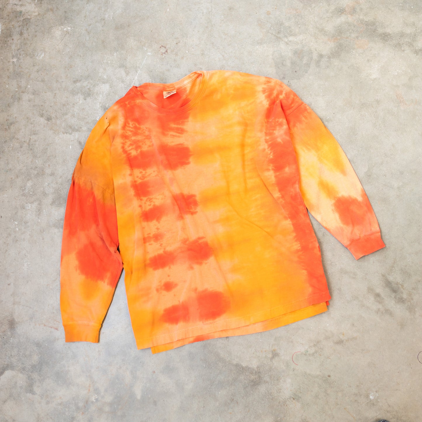 Psychic sunrise super shibori long sleeve tee (XL)