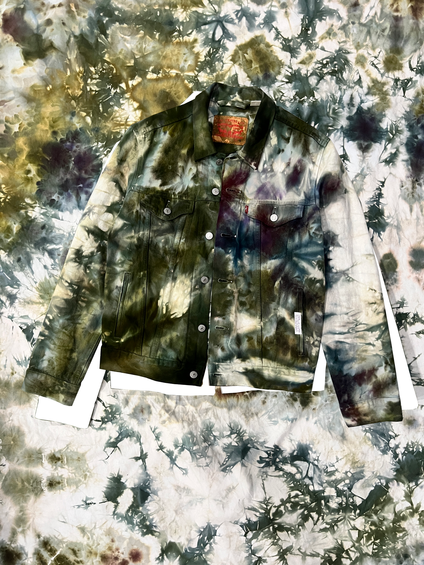 Moss + Sky Levi's Trucker Jacket (S)