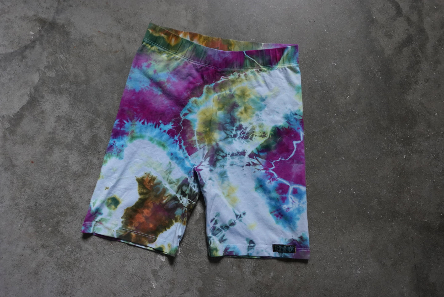 Ultrasummer high waisted bike shorts (M/L)