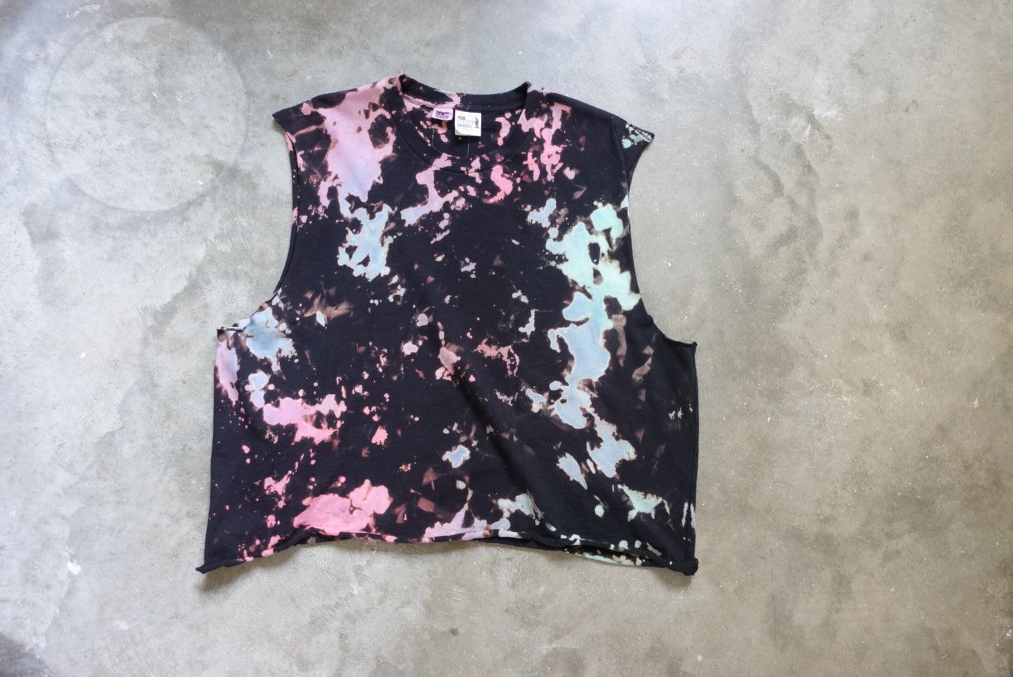 Galaxy sleeveless muscle tee (2X)