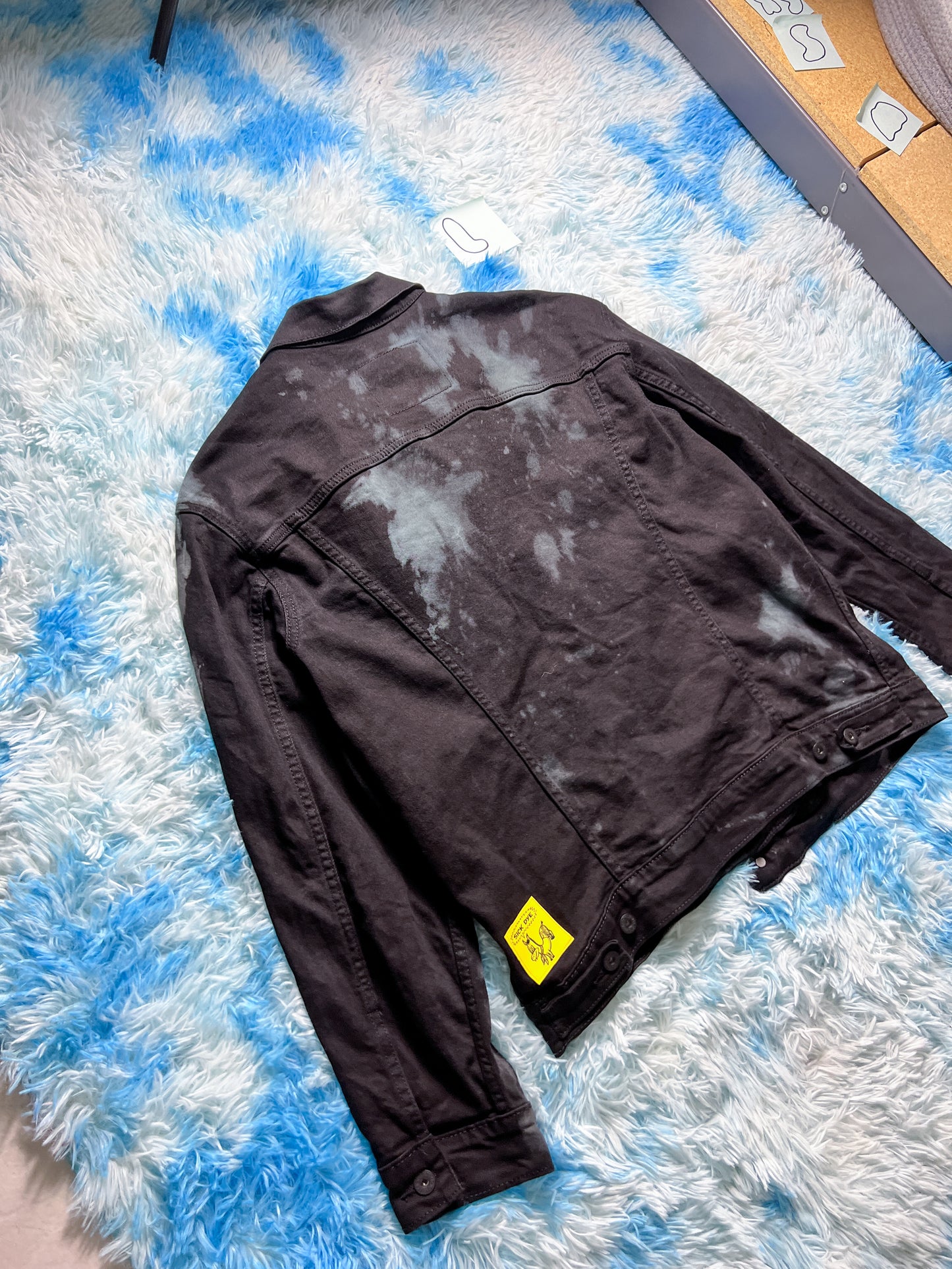 Splash Dye Levi's Trucker Jacket size (L)